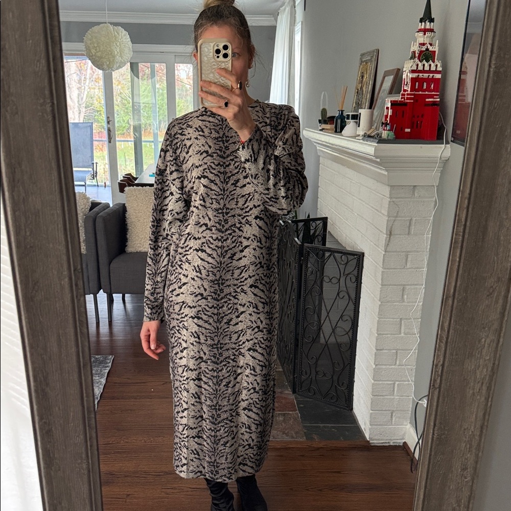 Zara Black and Gray Long Sleeve Dress